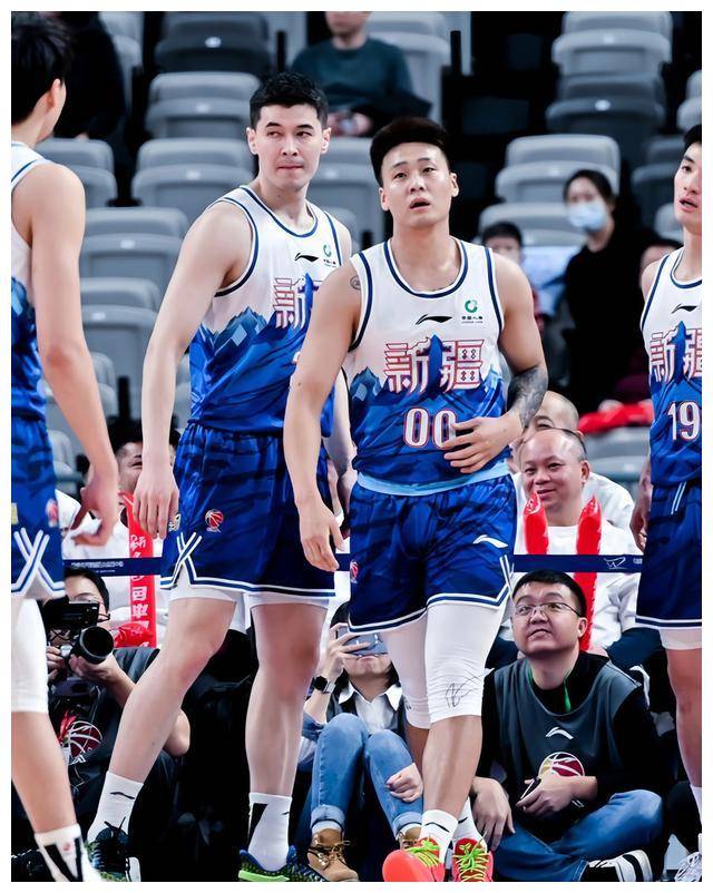 德州扑克游戏-非洲蓝球